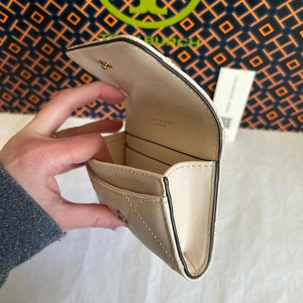 Tory Burch Willa Card Case Brie Gold White Cream